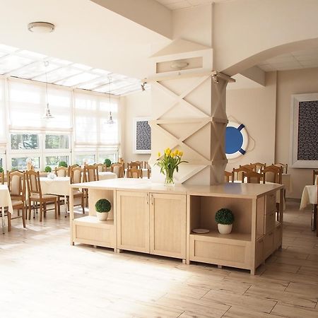 Elpak Swinoujscie Aparthotel ภายนอก รูปภาพ