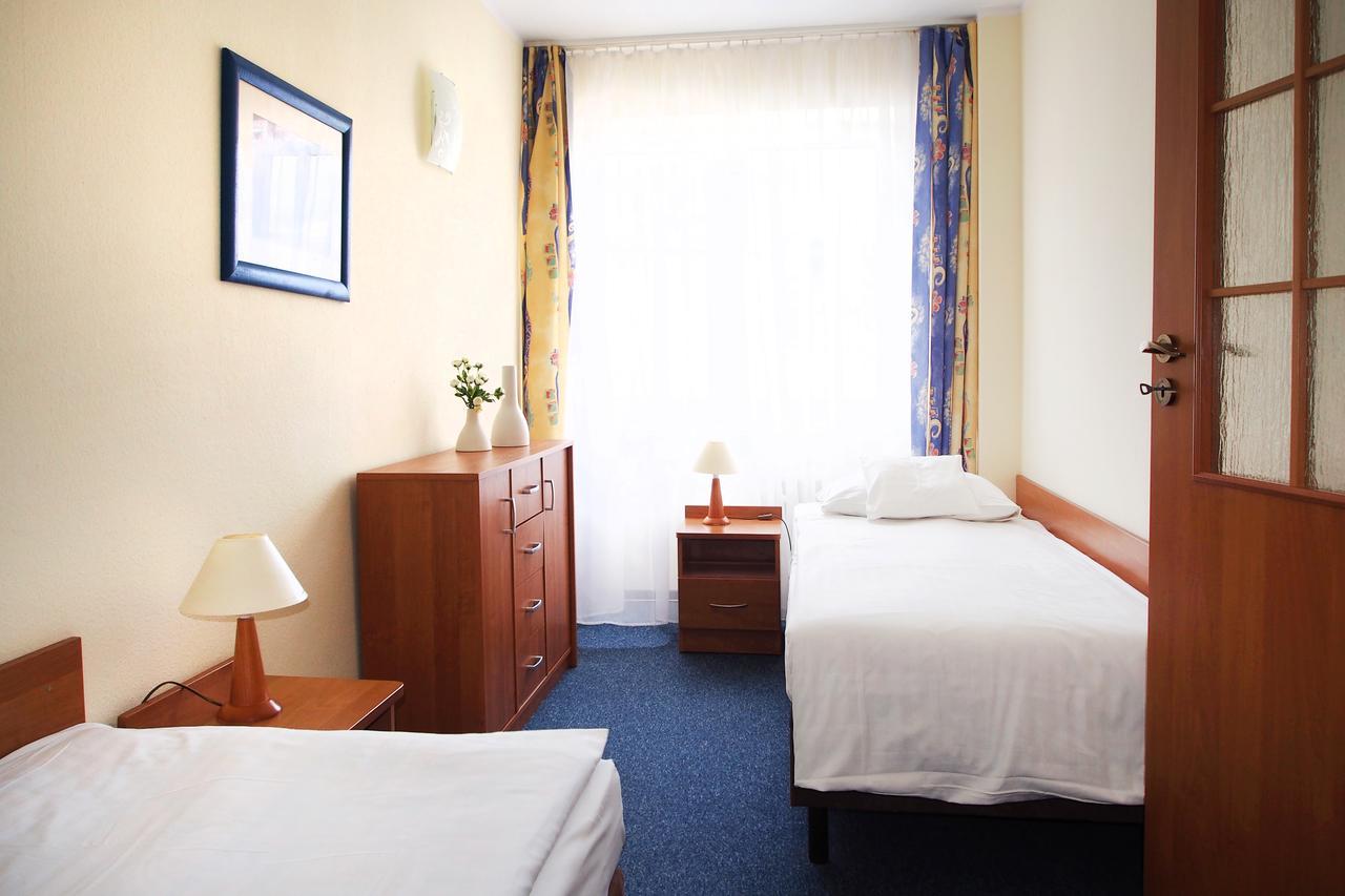 Elpak Swinoujscie Aparthotel ภายนอก รูปภาพ