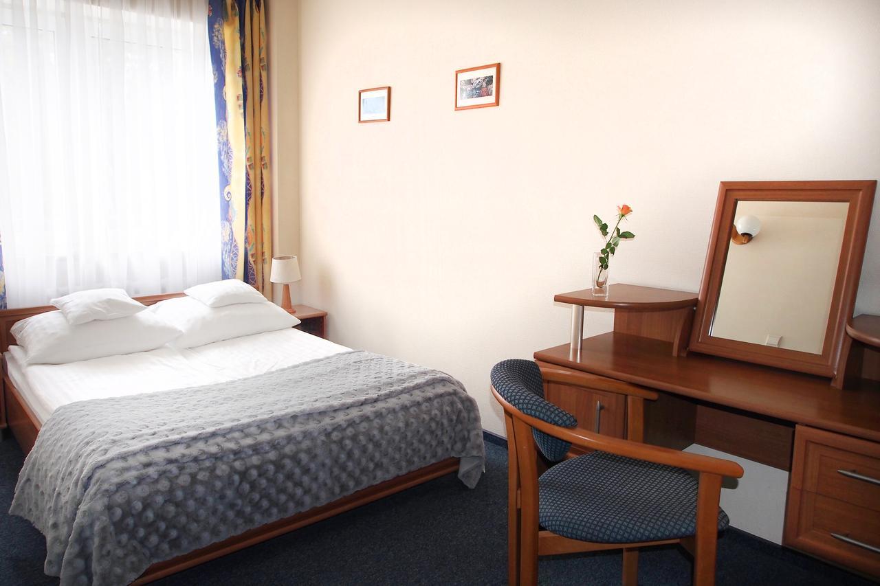 Elpak Swinoujscie Aparthotel ภายนอก รูปภาพ