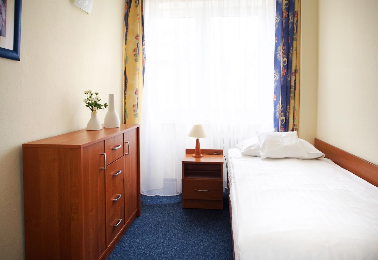 Elpak Swinoujscie Aparthotel ภายนอก รูปภาพ